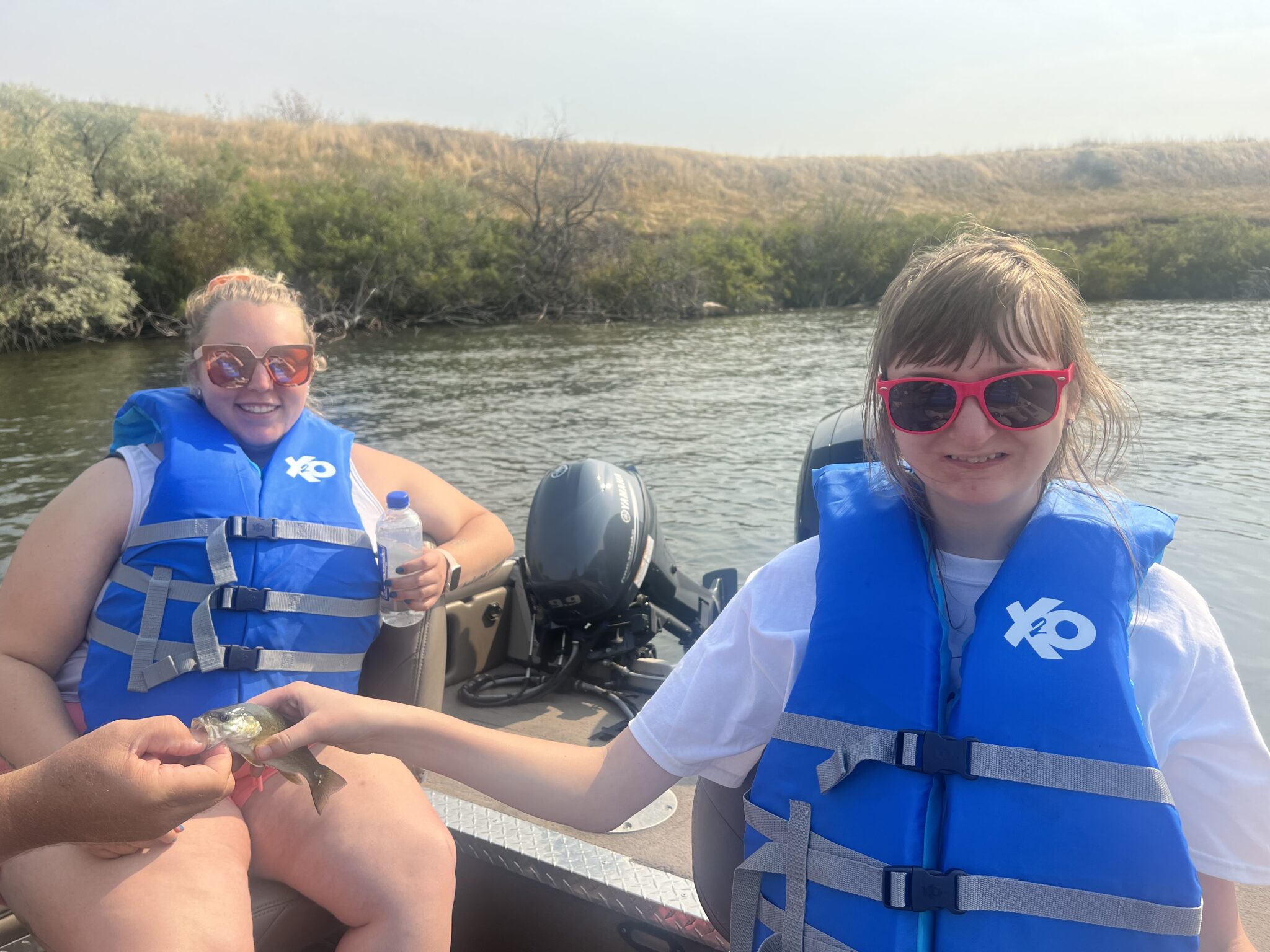 Black Canyon4 kids on a boat at black canyon